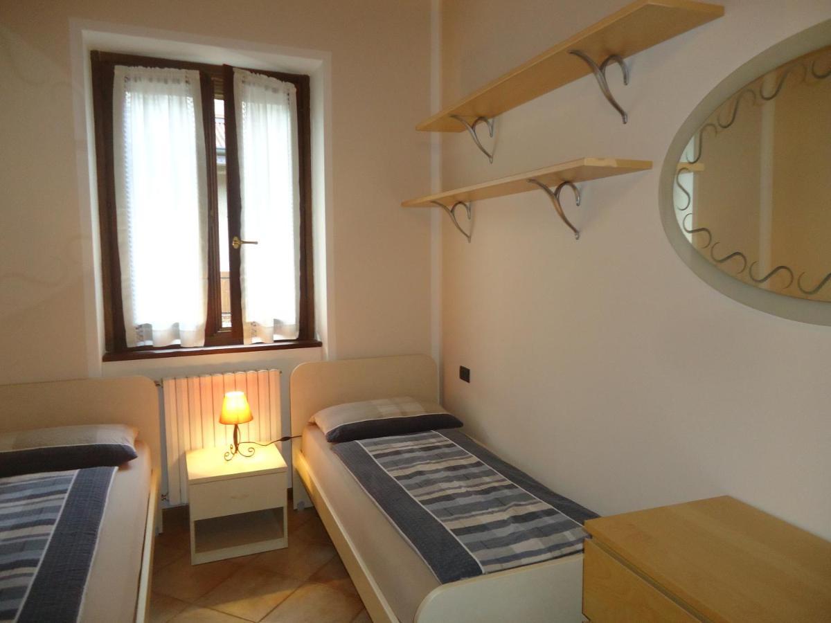 Casa Vittoria V1 Apartman Crone Kültér fotó