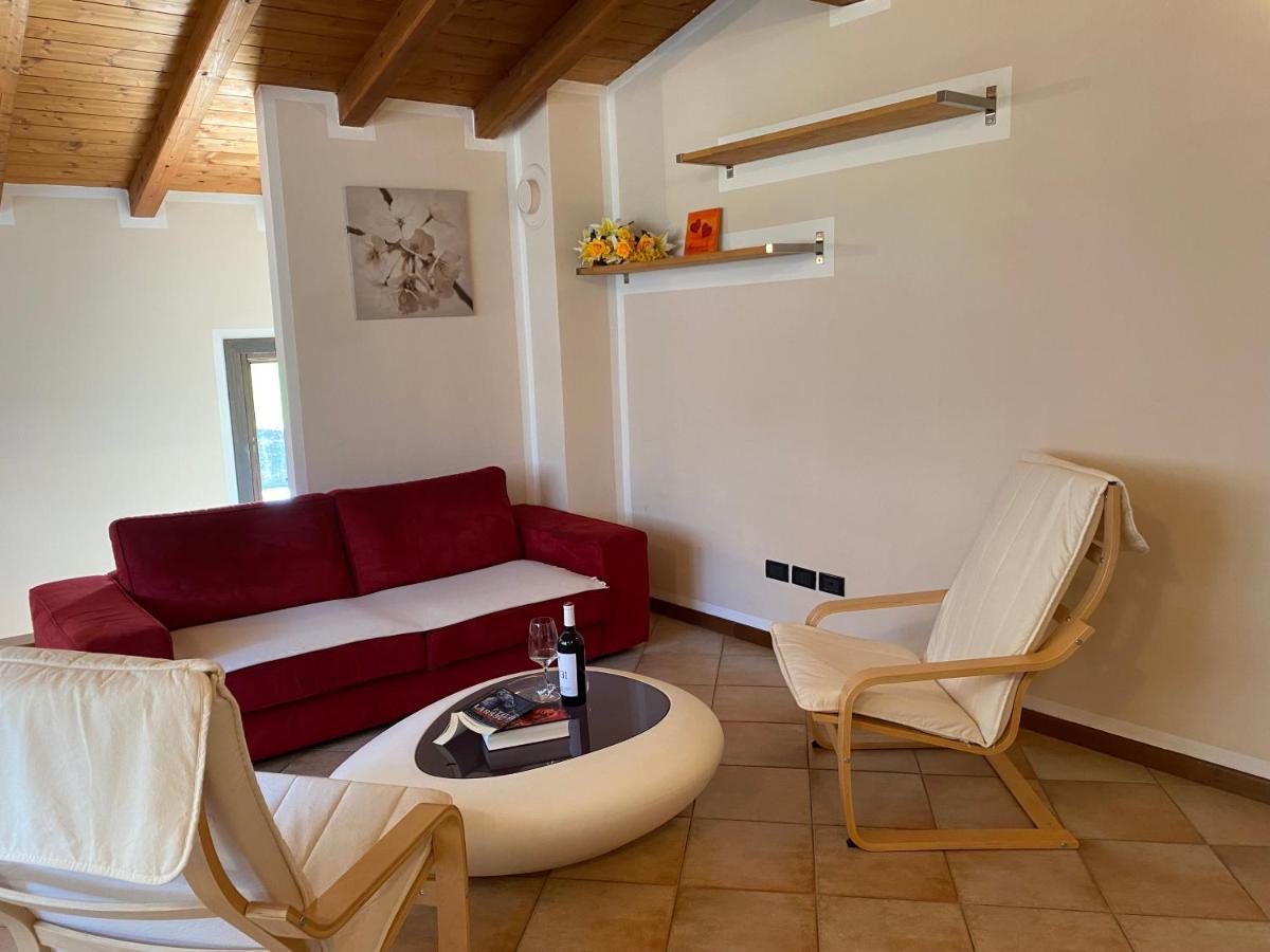 Casa Vittoria V1 Apartman Crone Kültér fotó